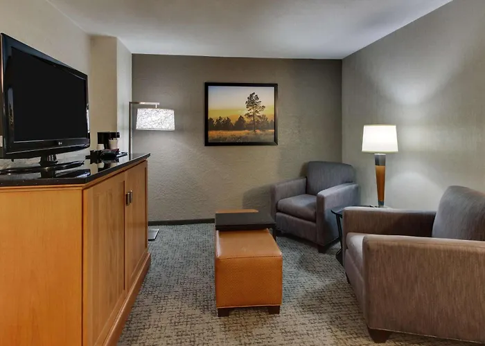 Drury & Happy Valley Hotel