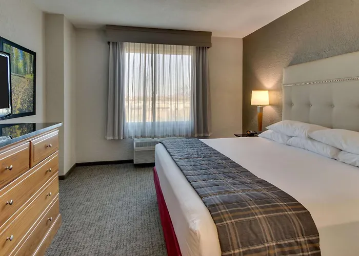 Hotel Drury & Happy Valley 4*