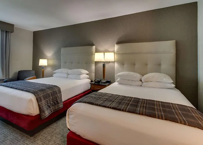 Hotel Drury & Happy Valley